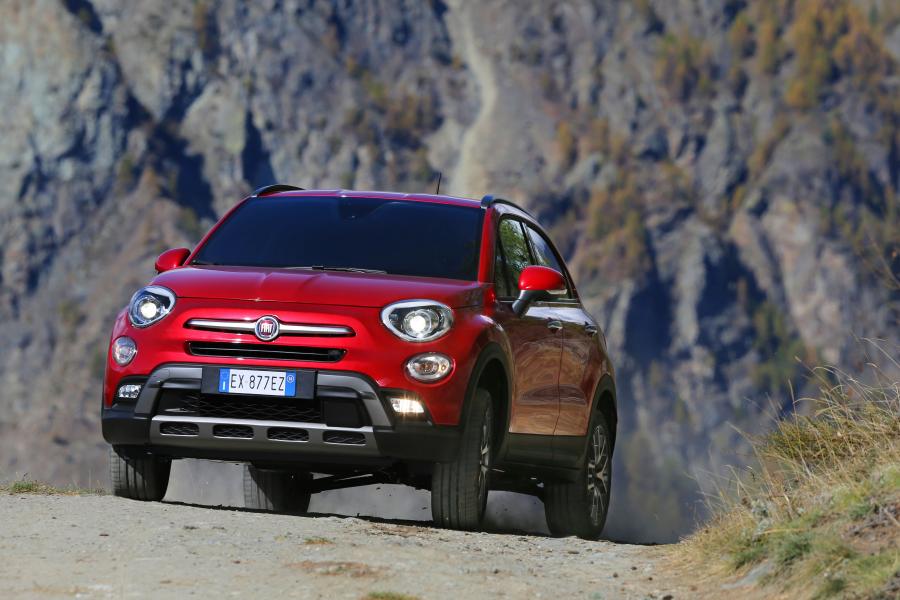  Fiat 500X Cross 2014 года  (фото 22 из 33)